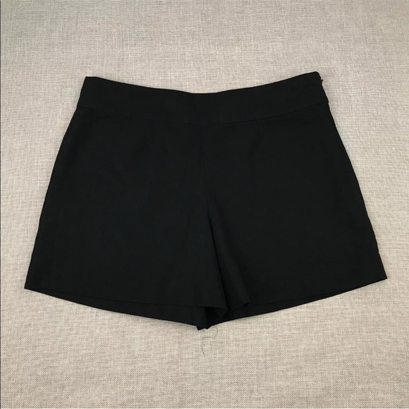 GAP Pants - Gap Black Mini Shorts 🦋 4” Inseam
